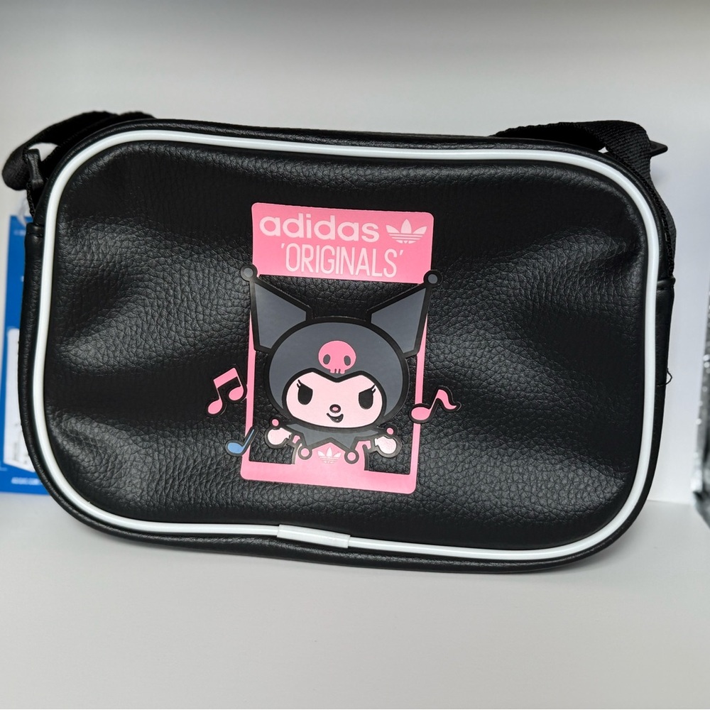 NEW Adidas x Kuromi Originals Zip Pocket Black bag